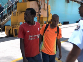 Tanzaniens arrêtés à Port Louis Tanzaniens arrêtés à Port Louis